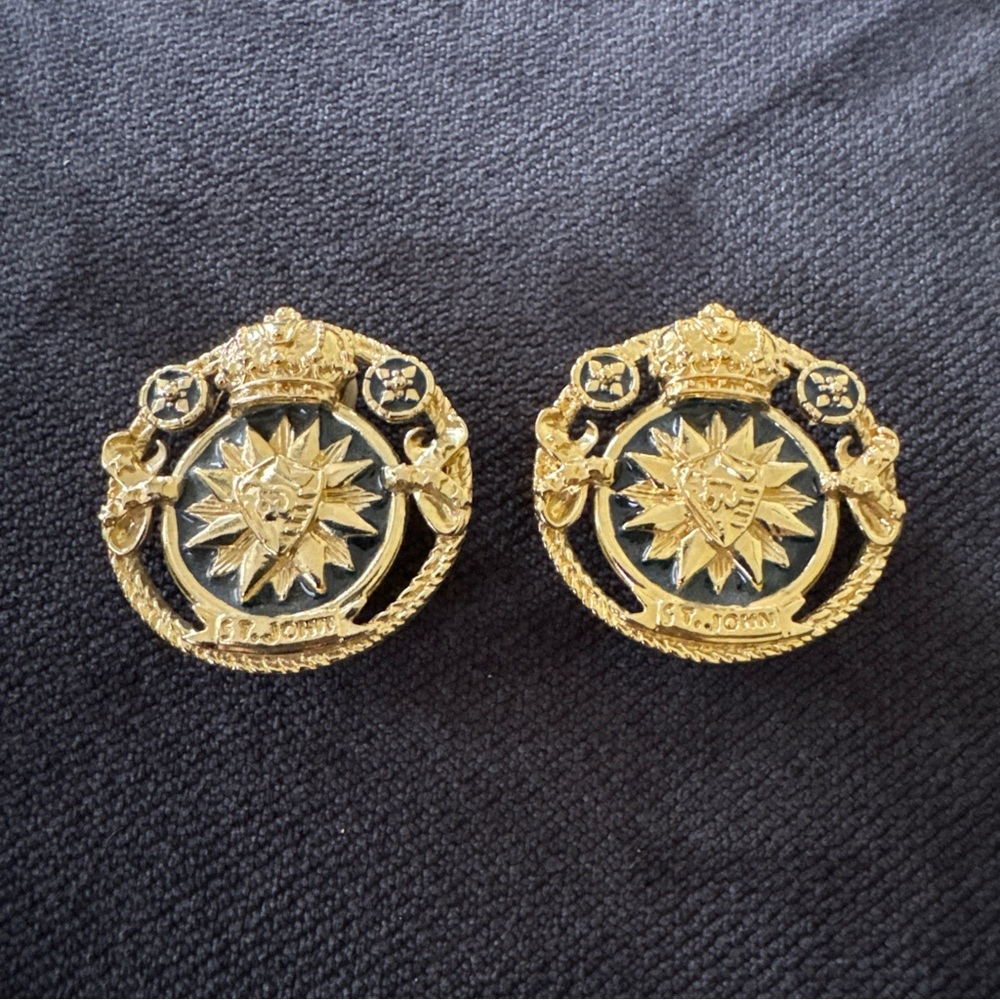 Vintage St Joh. Center Sun Crown Shield Clip On Earrings